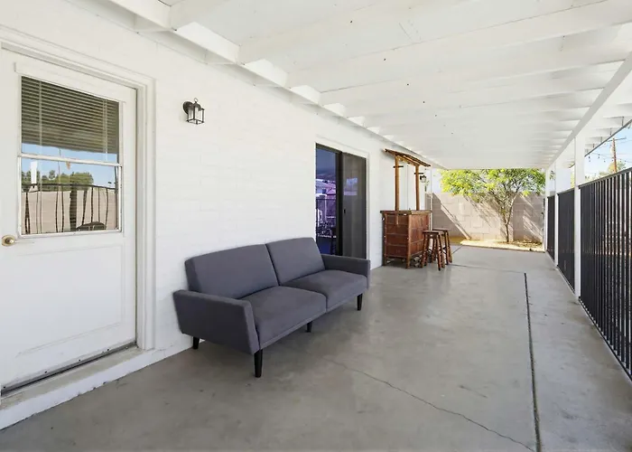 Modern Comphy In With Pool Ferienhaus *